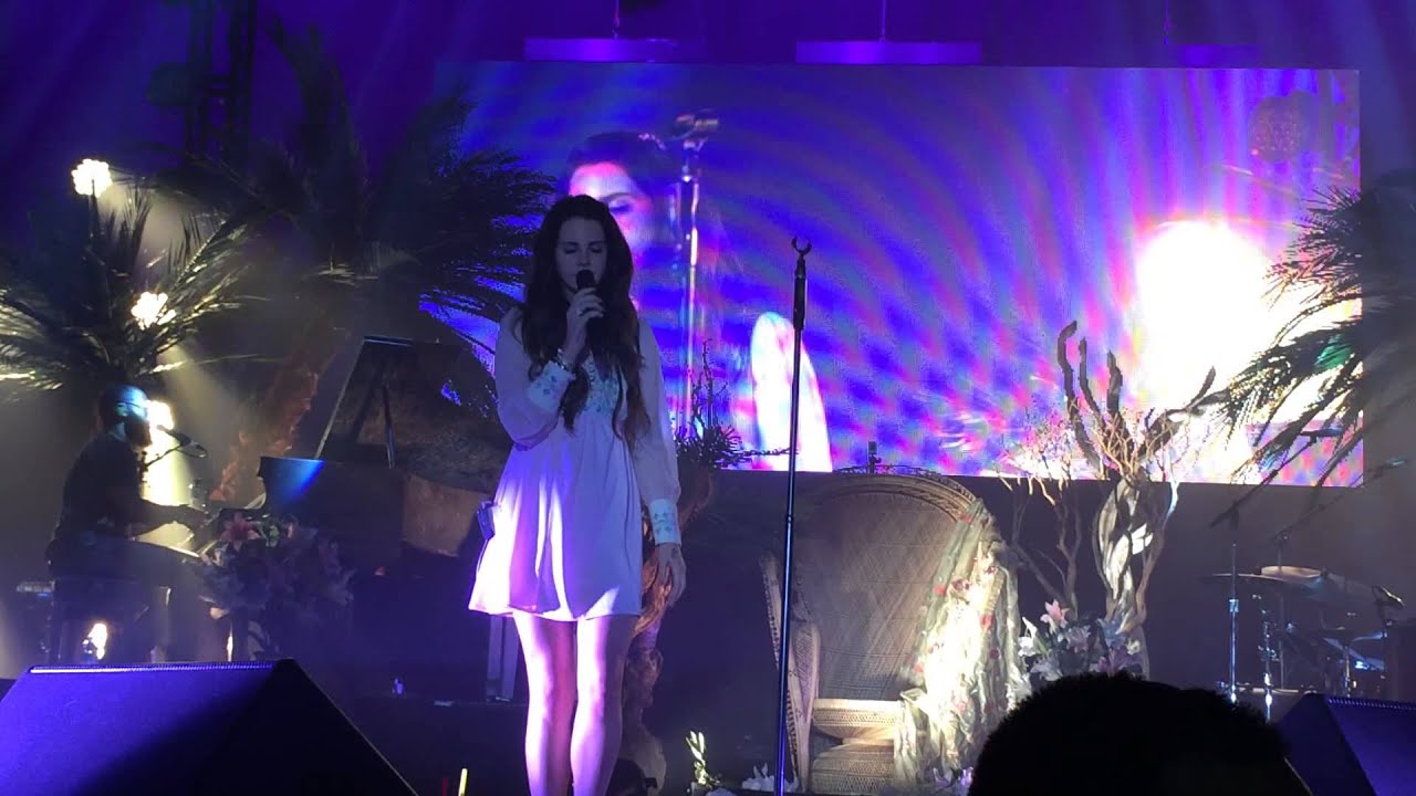 Lana Del Rey - Ultraviolence LIVE from LA Shrine Expo Hall