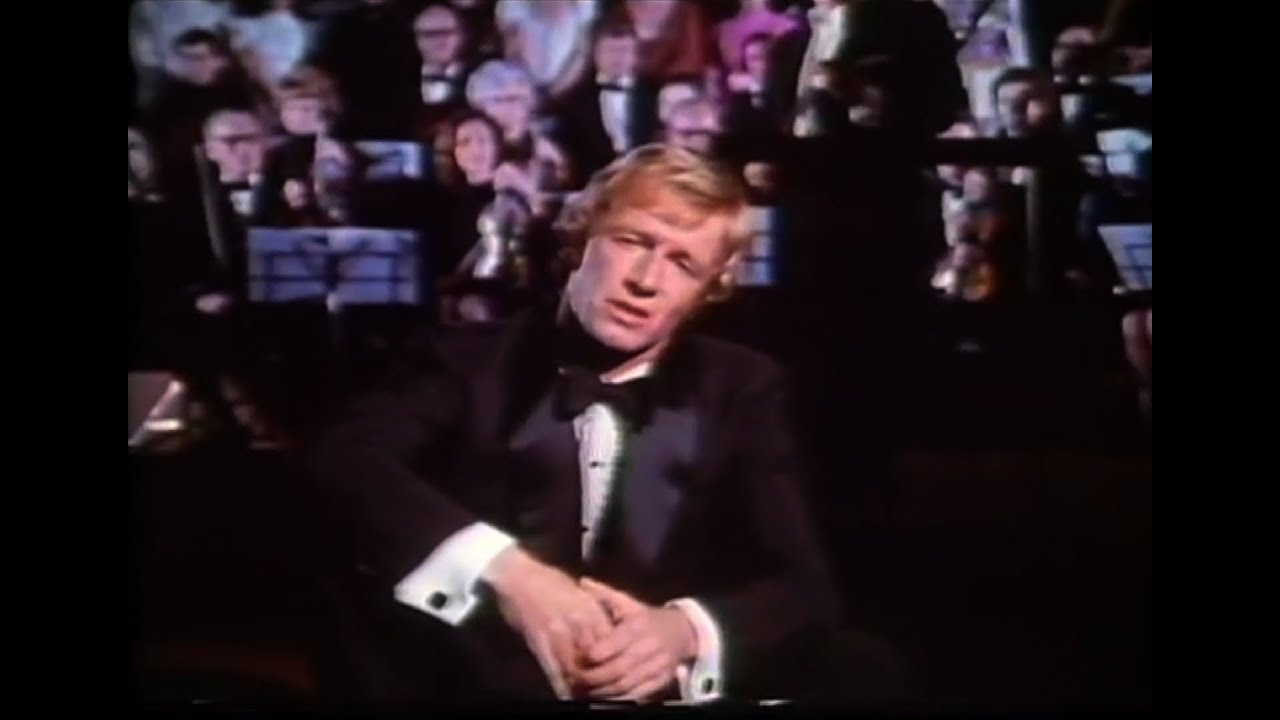 Winfield - Paul Hogan 