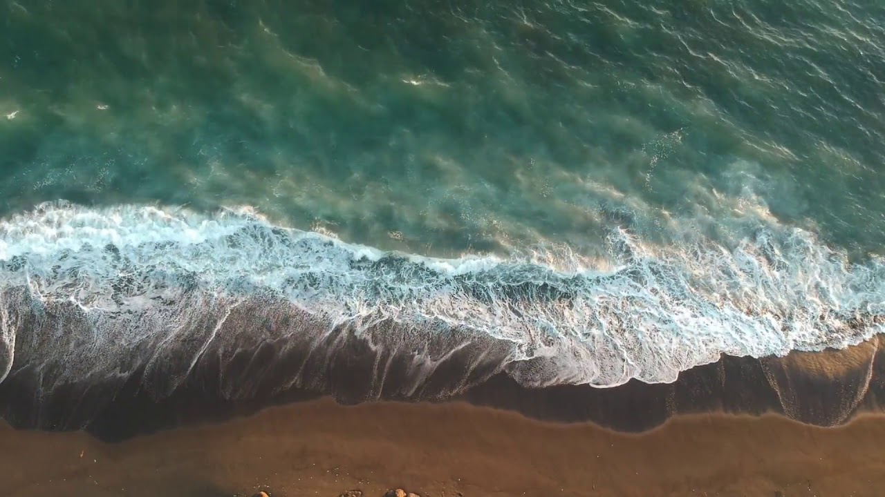 Ocean Wave On A Loop