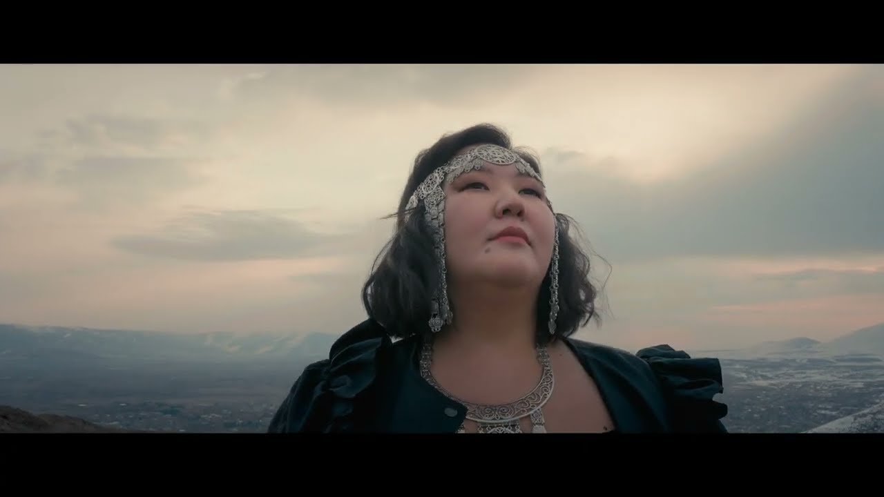 IYULINA - JULUHAB'N (official video) to film 