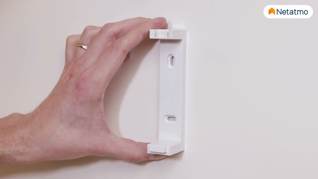 Installation video of the Shield for the Smart Weather Station Netatmo