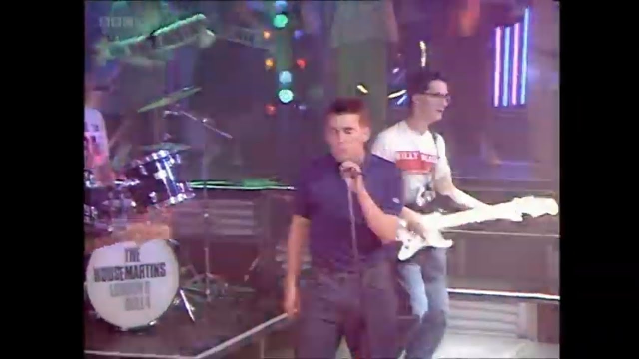 The Housemartins - Happy Hour