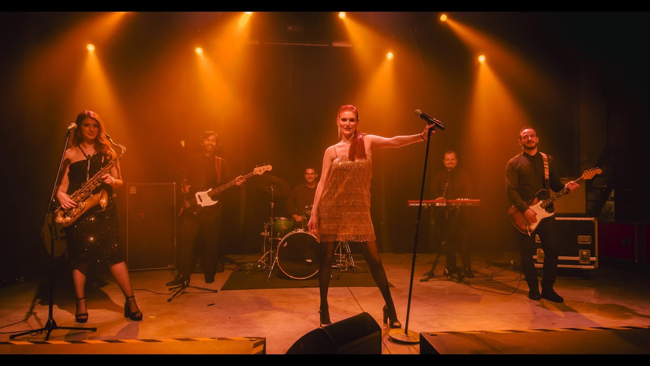 Glitter & Gold Party Band- Medley