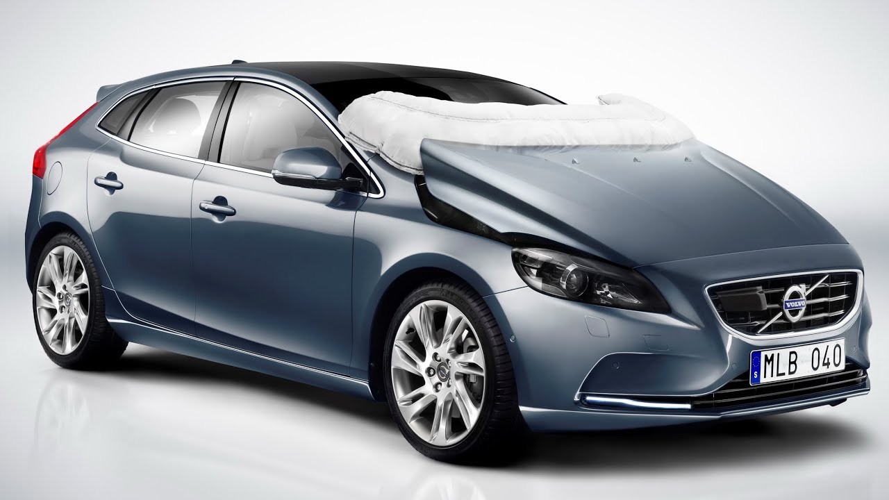 Volvo V40 Pedestrian Airbag