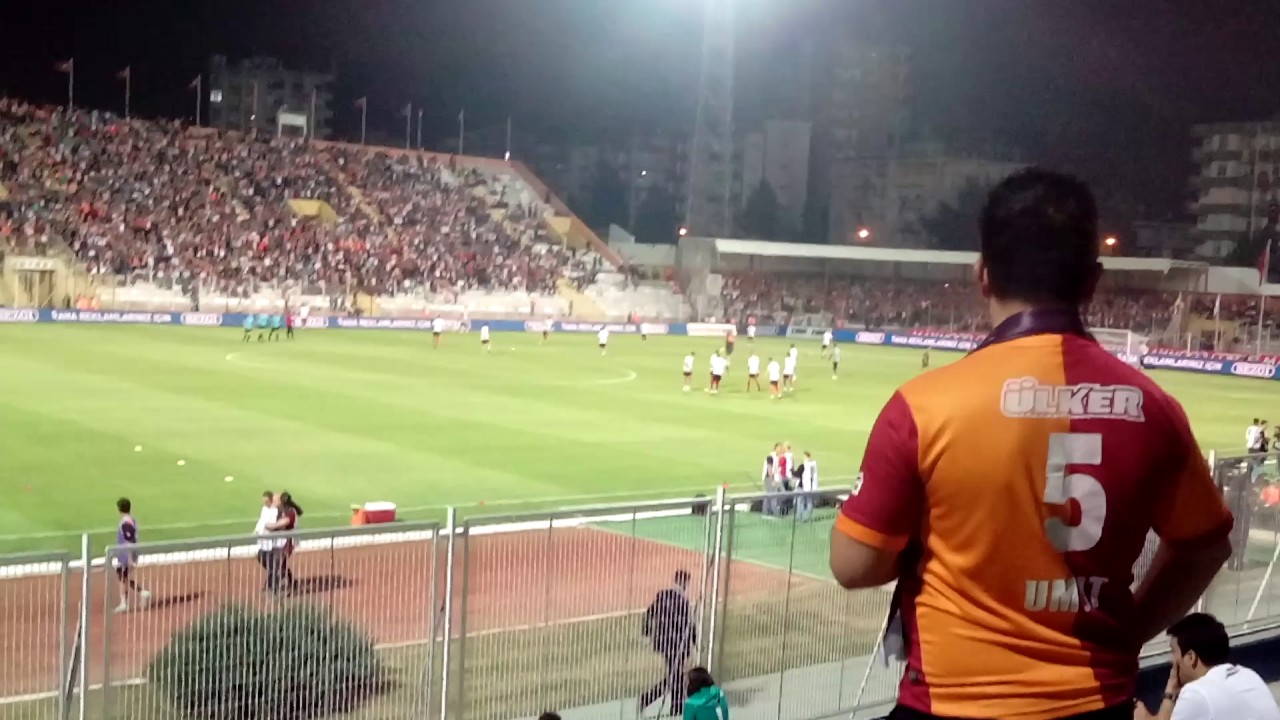 Adanaspor-Galatasaray maçı Biz adanasporluyuz.
