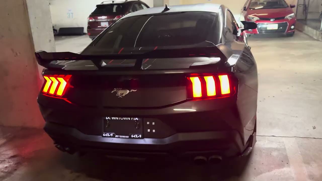 2024 Ford Mustang EcoBoost Premium 
