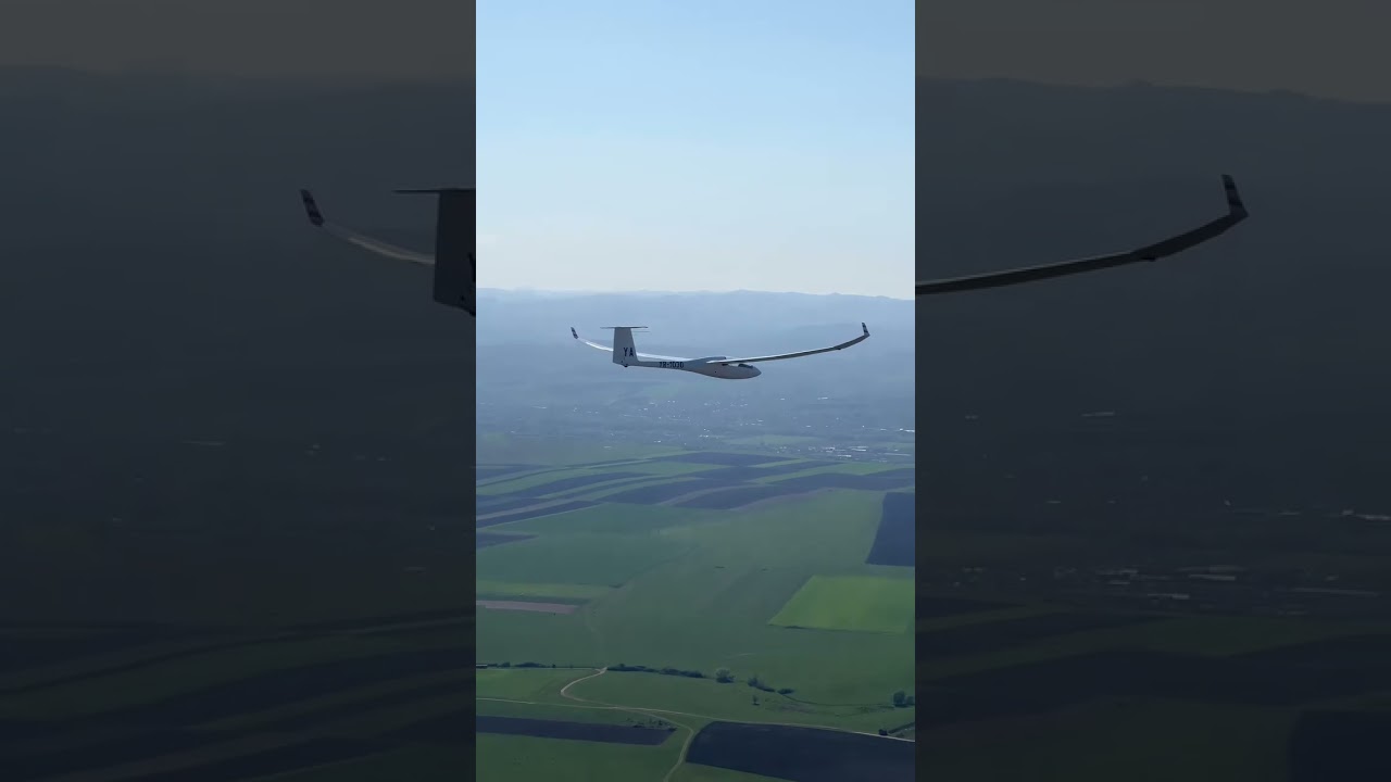 Glider Cockpit POV Over Romania | Reading Clouds and Mountains in Soaring Flight