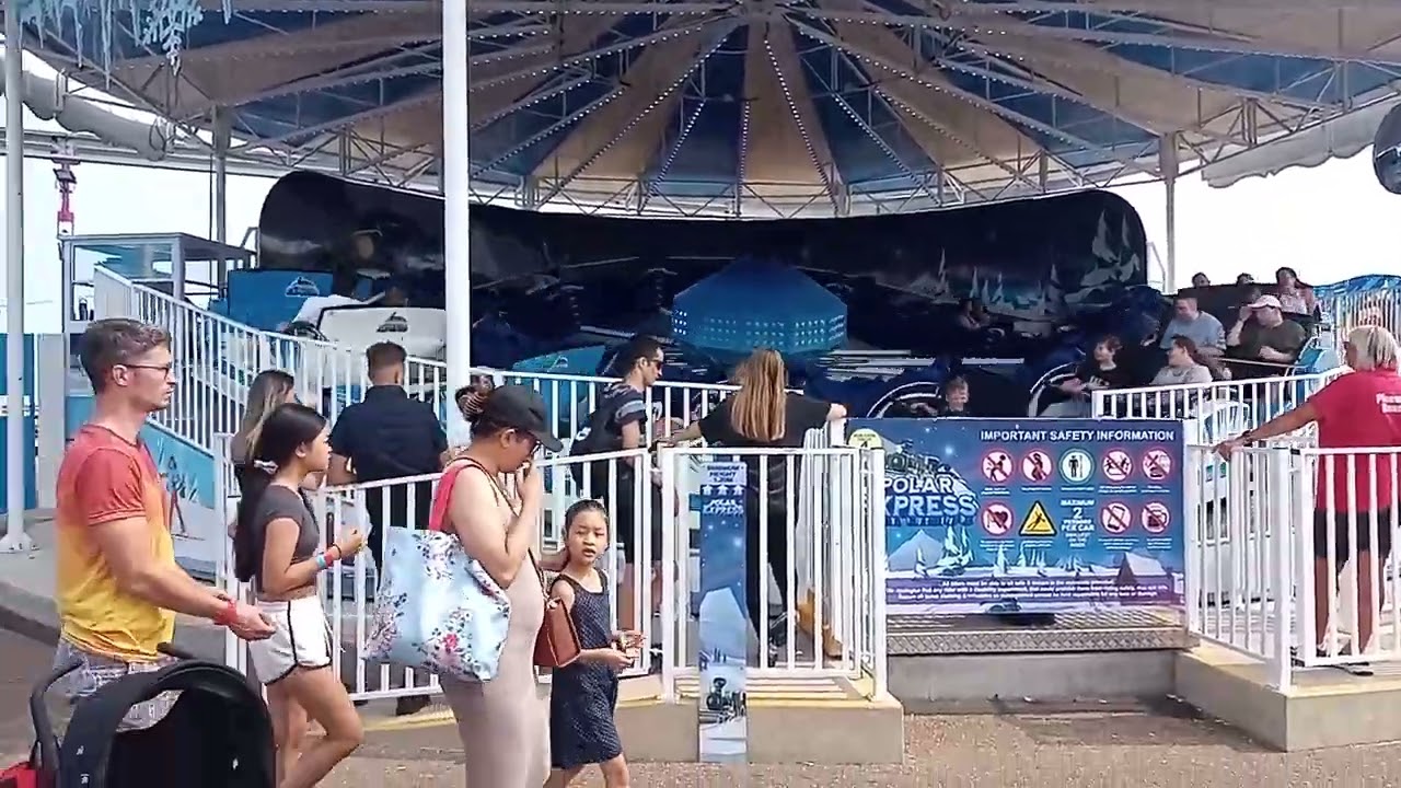 Great Yarmouth Pleasure Beach - Polar Express (SBF Visa Group Musik Express) offride