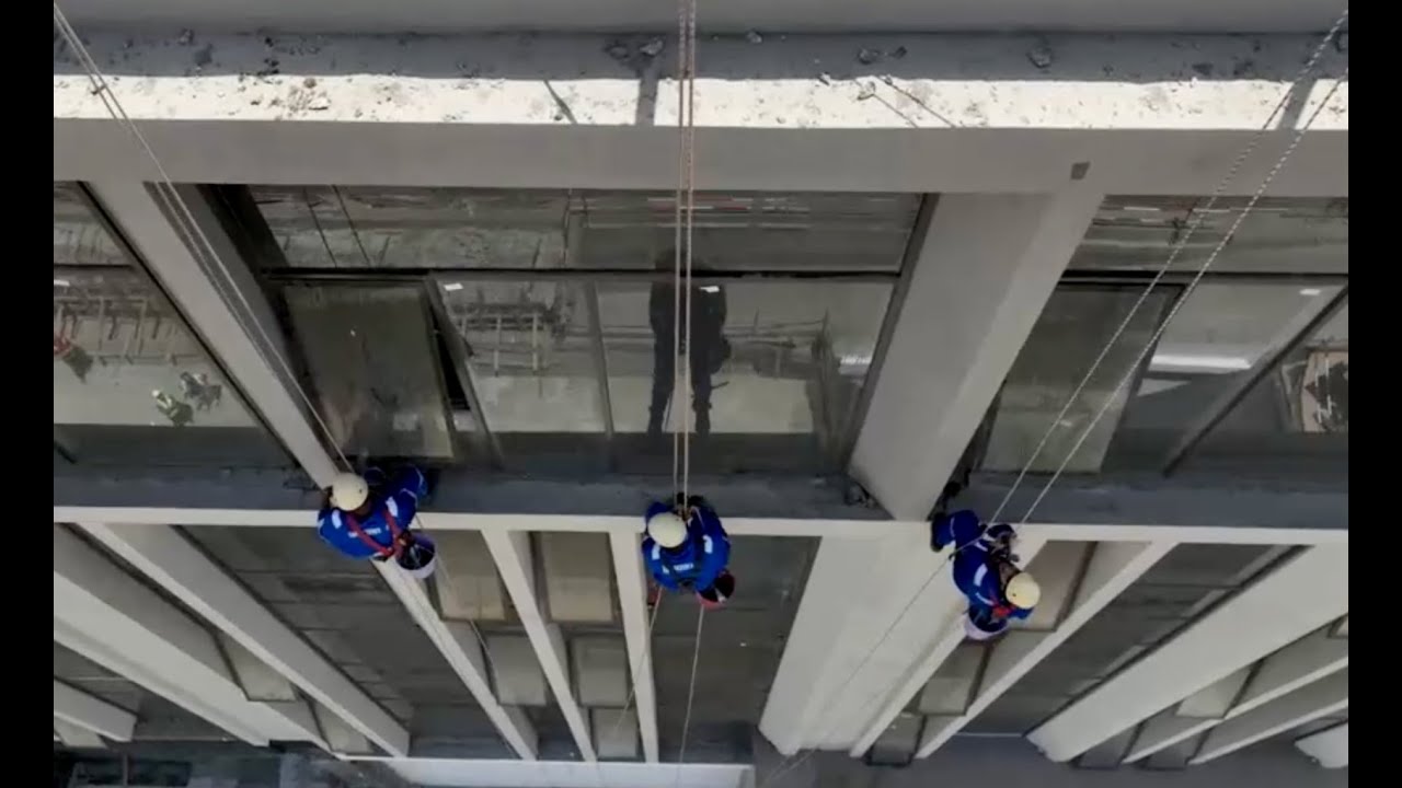 Removable Davit Arm System for Facade Cleaning Activities