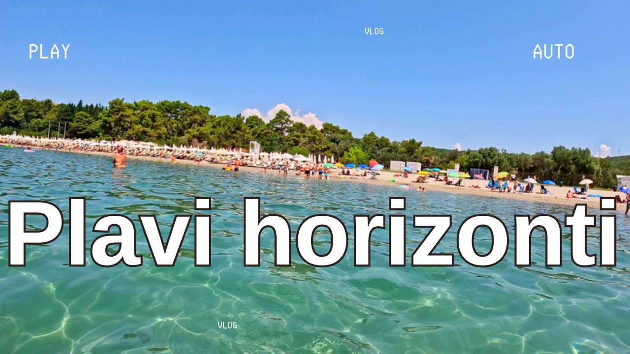 Plaža Plavi horizonti, šetalište i kamena plaža