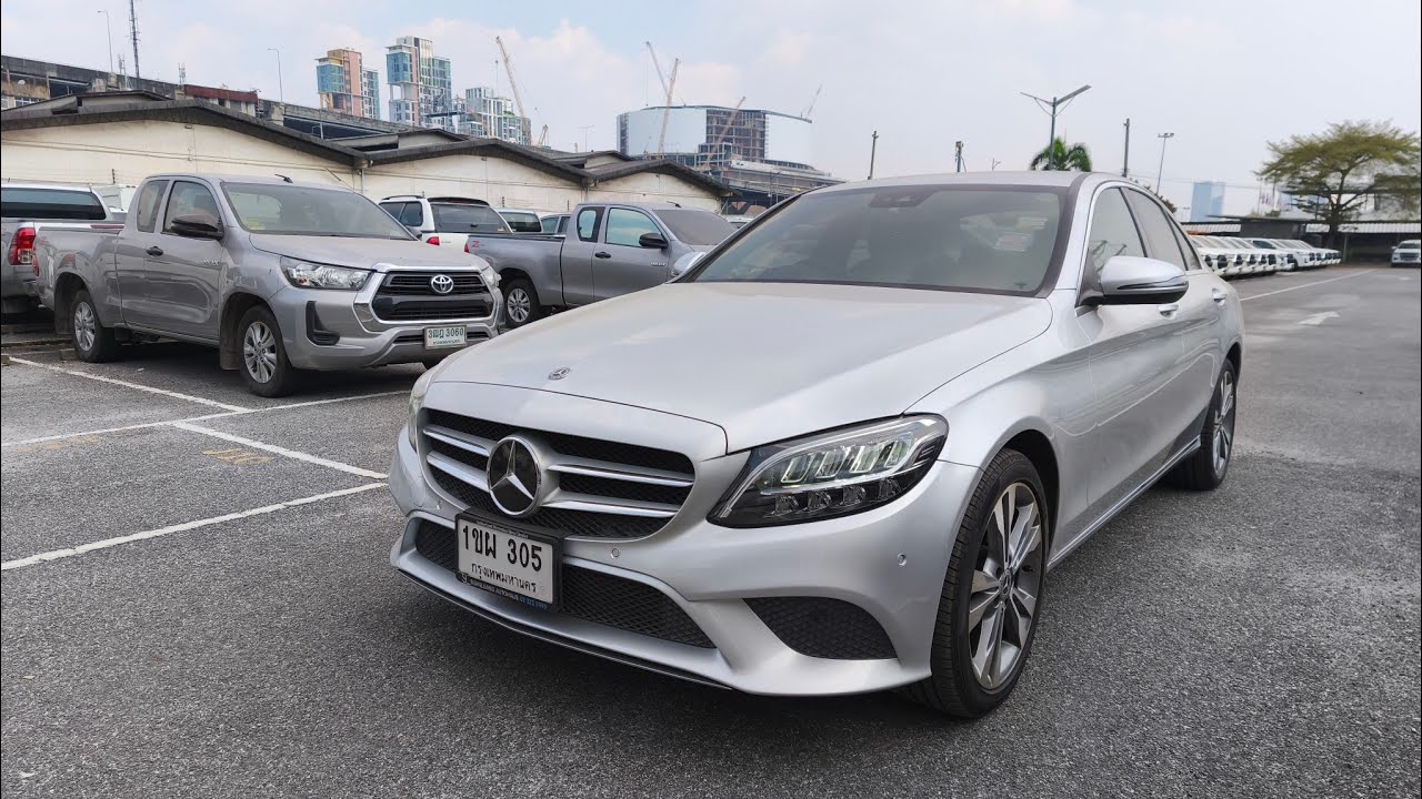 Mercedes Benz C220d ปีจด 2021 ราคา 899,000.-
