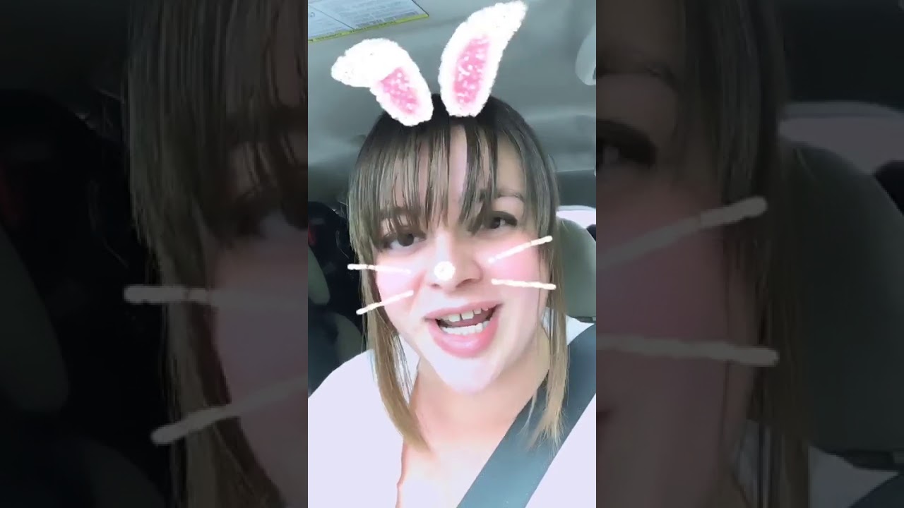 Amanda Fish Accepts Best Blues Rock CD in the Independent Blues Awards