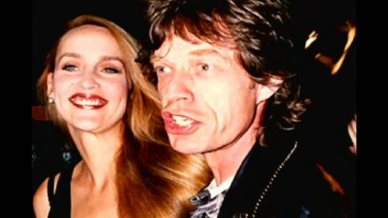 Cantor Mick Jagger fala sobre morte da namorada Lauren Scott