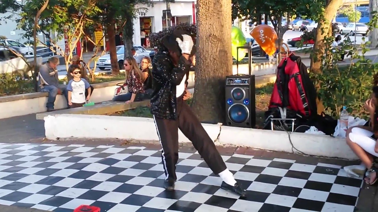 Michael Jackson - Cover in Brazil ( Ponte Rasa )