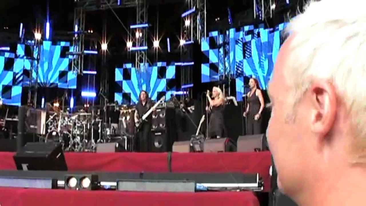 Bee Gees live Stayin´ Alive/Ledreborg 2009