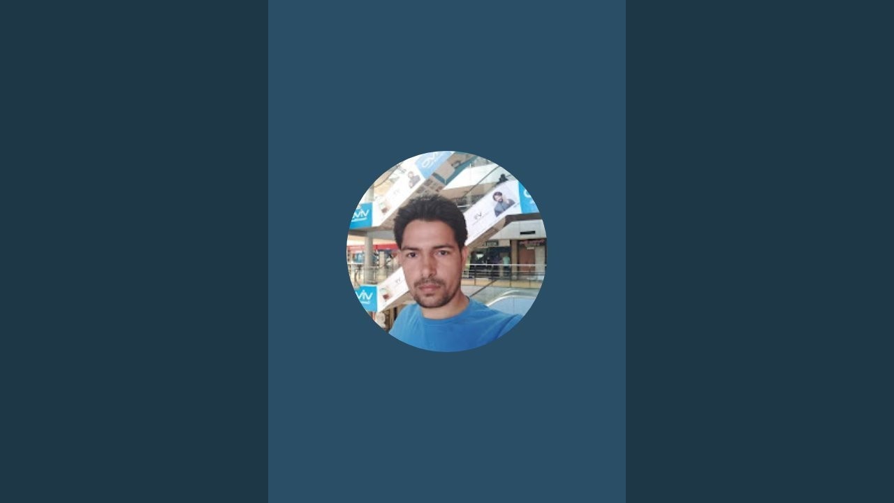 Naveen Poria  is live