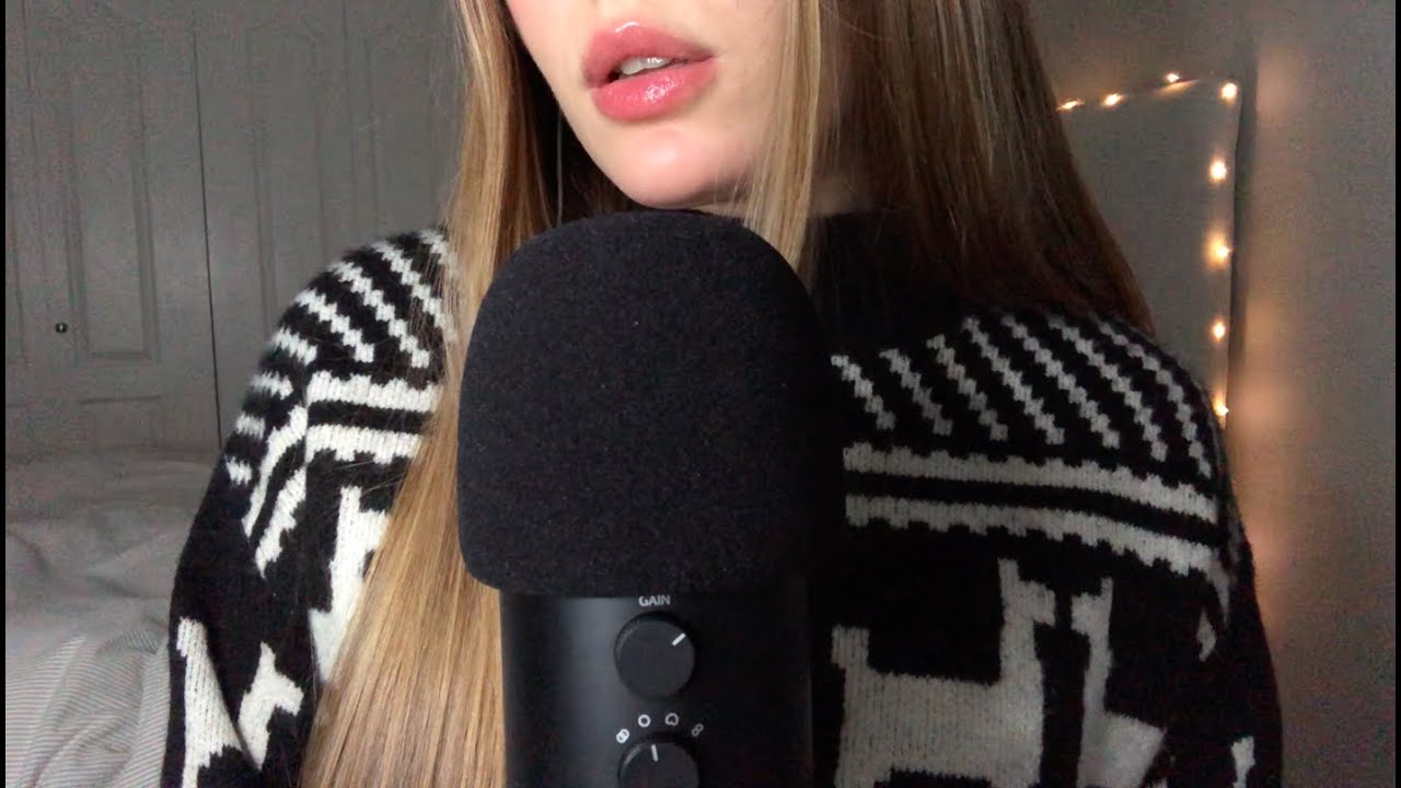 ASMR Christmas/winter trigger words with relaxing hand movements🎄☃️