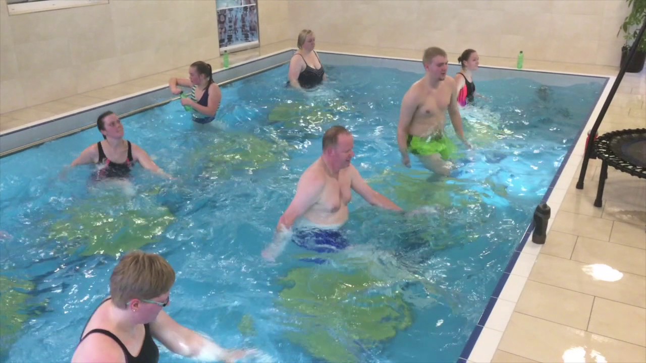 Aqua Jumping im Aquasportcenter Glücksburg