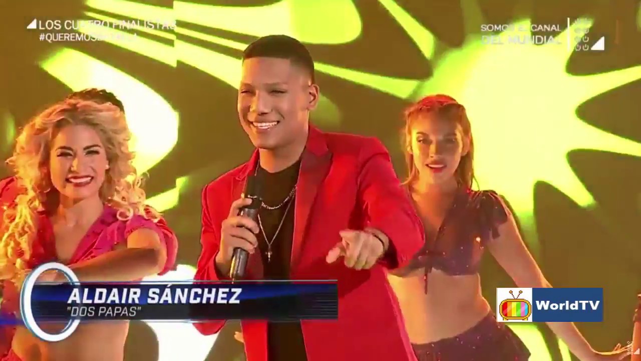 Aldair Sánchez interpreta dos papás, los cuatro finalistas