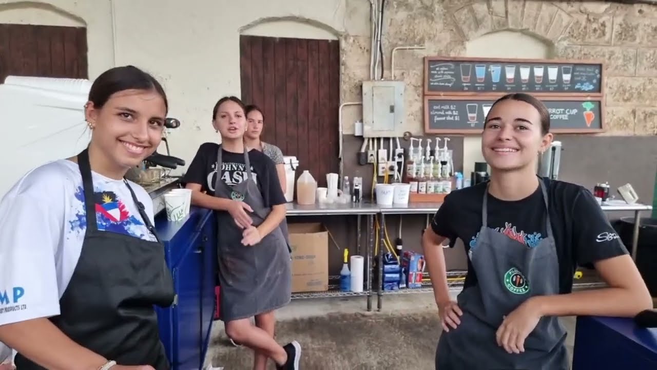 𝗝𝘂𝗹𝘆 𝟬𝟴❟ 𝟮𝟬𝟮𝟯 - 𝗕𝗿𝗶𝗴𝗵𝘁𝗼𝗻 𝗙𝗮𝗿𝗺𝗲𝗿𝘀 𝗠𝗮𝗿𝗸𝗲𝘁 𝘄𝗶𝘁𝗵 𝗳𝗮𝗺𝗶𝗹𝘆 (𝗕𝗮𝗿𝗯𝗮𝗱𝗼𝘀 𝗟𝗶𝘃𝗲)