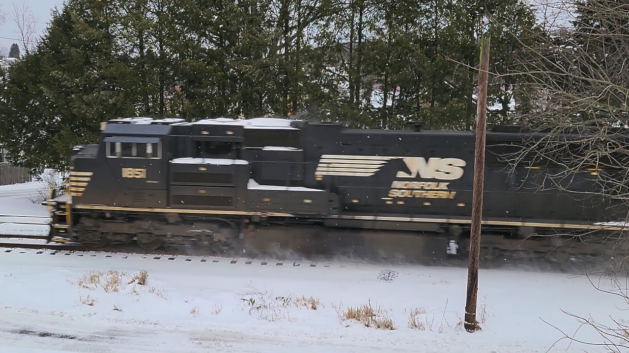 Northbound NS Snow Duster