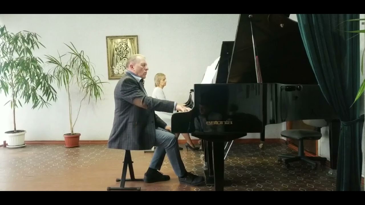 Фортепіанний дует Кременчуцької ДМШ № 3 ім. М.М. Колачевського. Олександр БОГУНОВ та Лариса ГРИГОРАШ