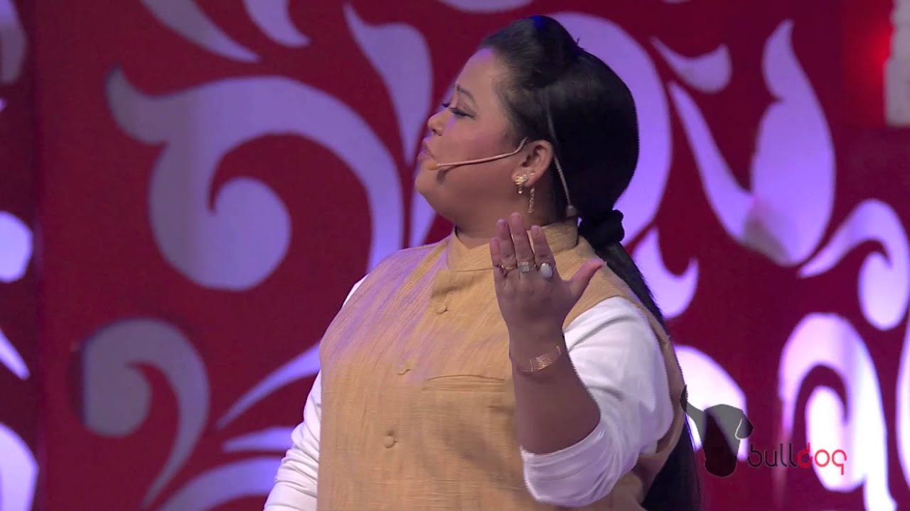 Bharti Singh's comic remarks about Bollywood's unfair practices - People's Choice Awards 2012 [HD]