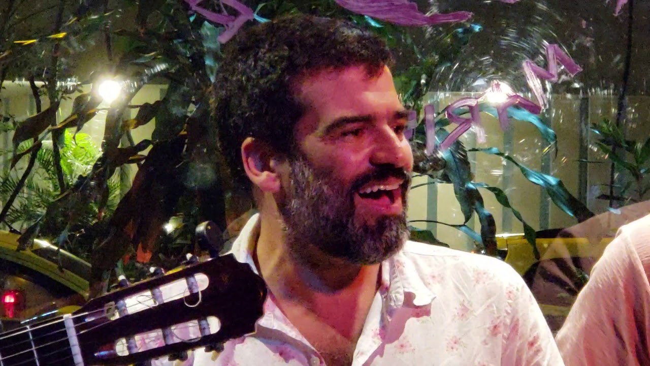 Homenagem ao Mestre Cartola