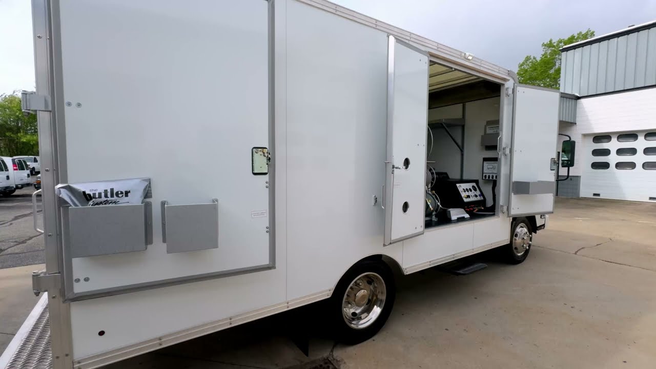 Warehouse on Wheels