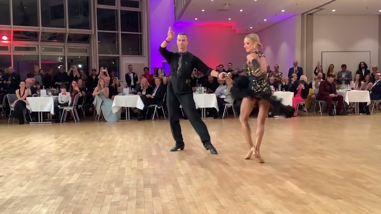 SAMBA 🥳👍 HONOUR DANCE - Artur BALANDIN & Anna SALITA - GERMAN 2024 &  2025 ADULT CHAMPIONS