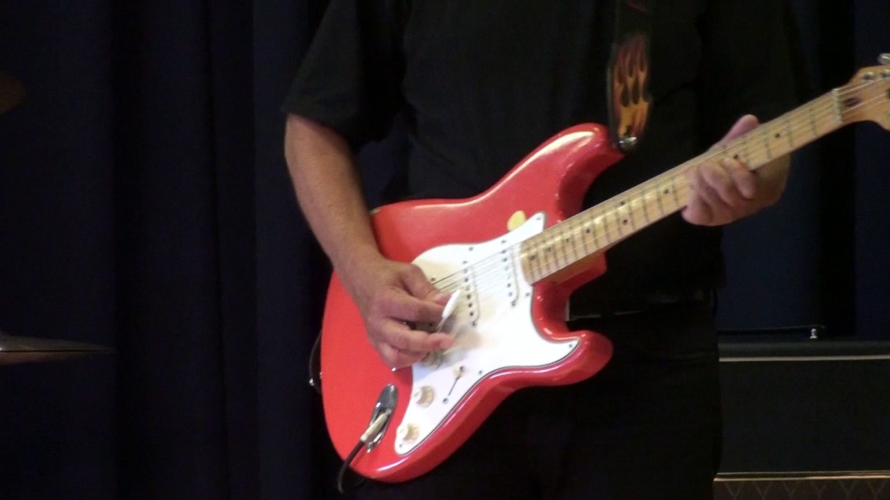 20 Johnny Guitar. The Ryders  Scarborough  11 June 2017