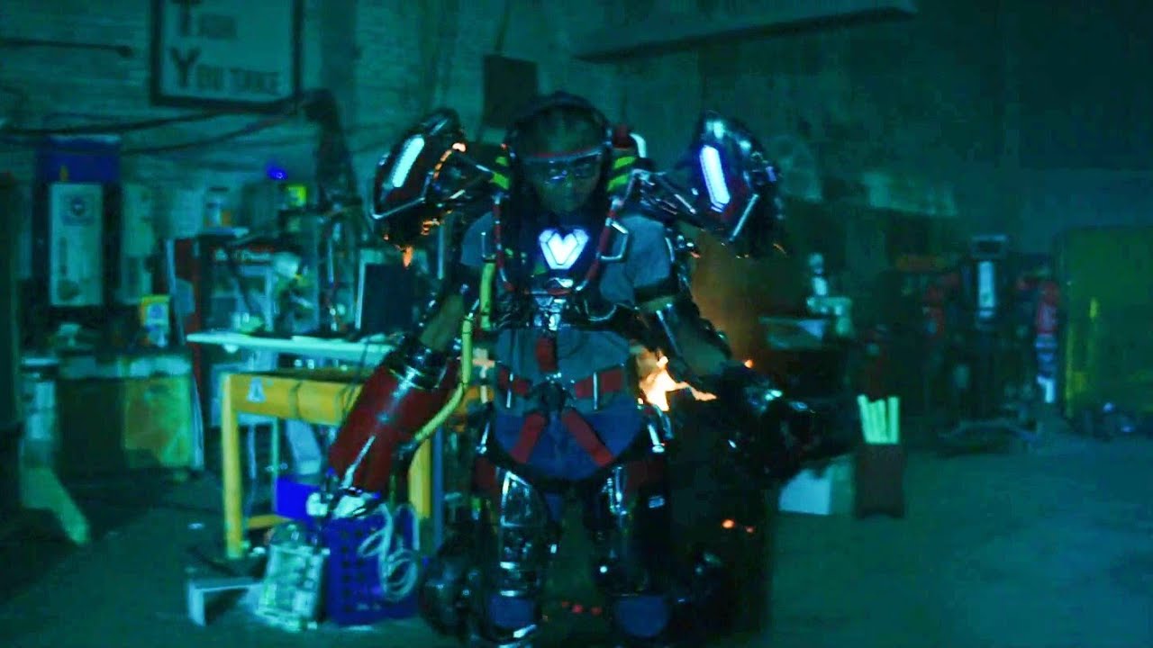 She Got Ironman Suit - Riri Williams ( Iron - Heart ) Black Panther