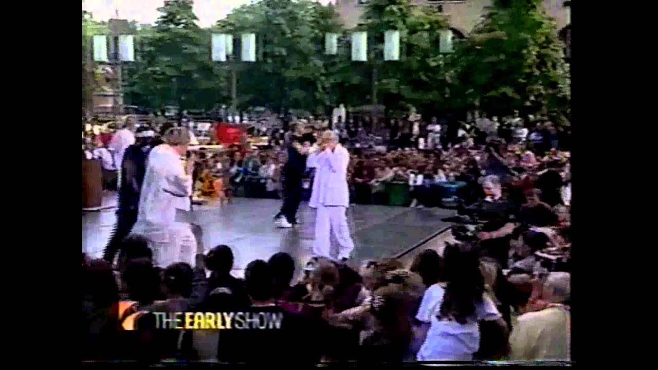 Nick Carter (with Aaron) - 2002 - CBS This Morning - Not Too Young