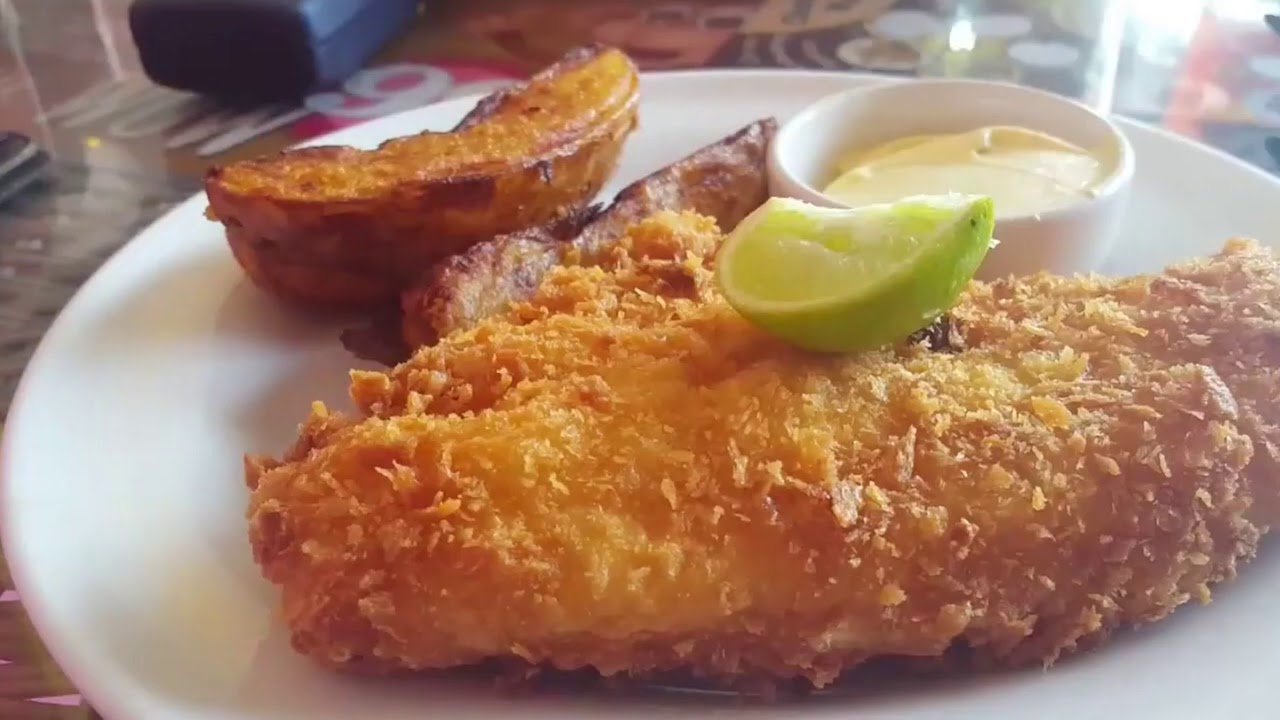 THE CHUNKY MONKEY Soi Buakhao, Pattaya - Friday Fish & Chips  ปลาและมันฝรั่งทอด พัทยา วันศุกร์ #fish