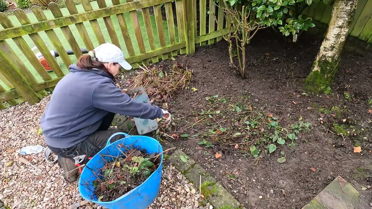 One Of Many Gardens I've Wanted To Get Tidied Before Spring. / Still More Gardens To Complete.