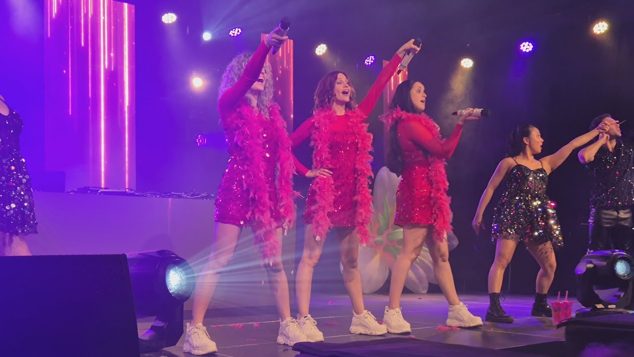 K3 - Medley: I Love You Baby / Mango Mango | Kidzvalley Horst 