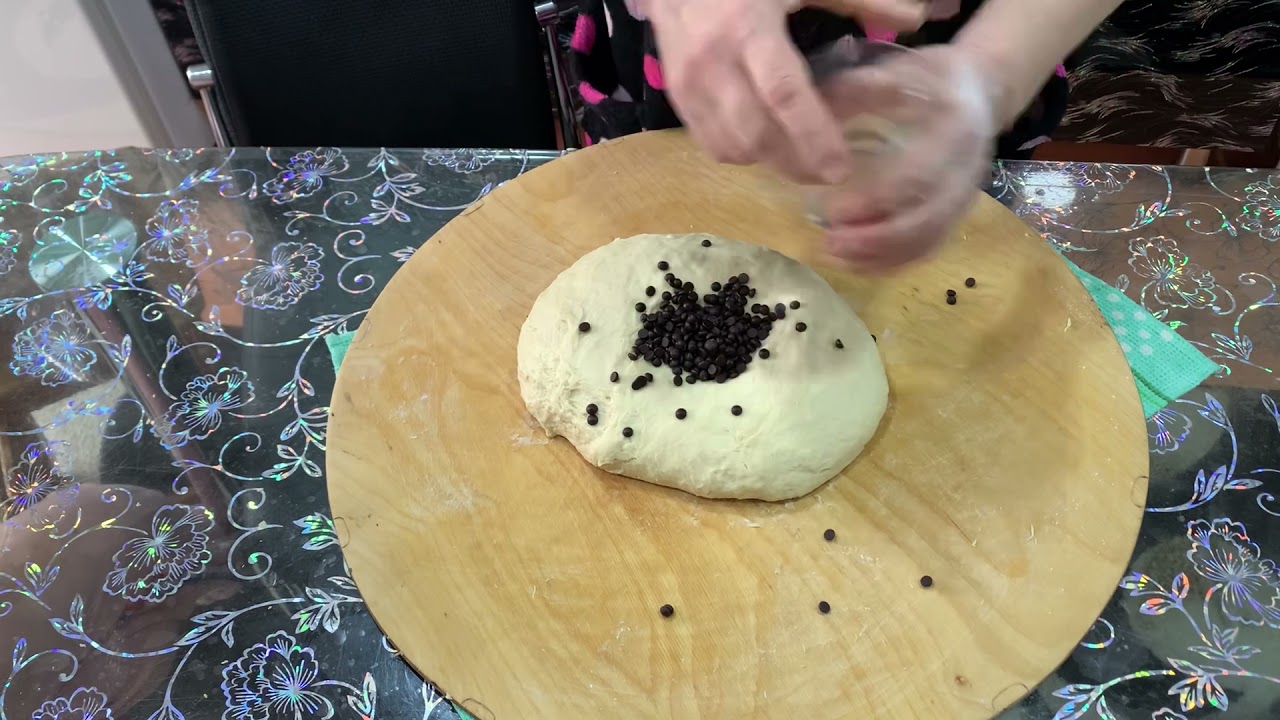 Damla şokoladli çox ləzzətli yup yumşaq bulkalar