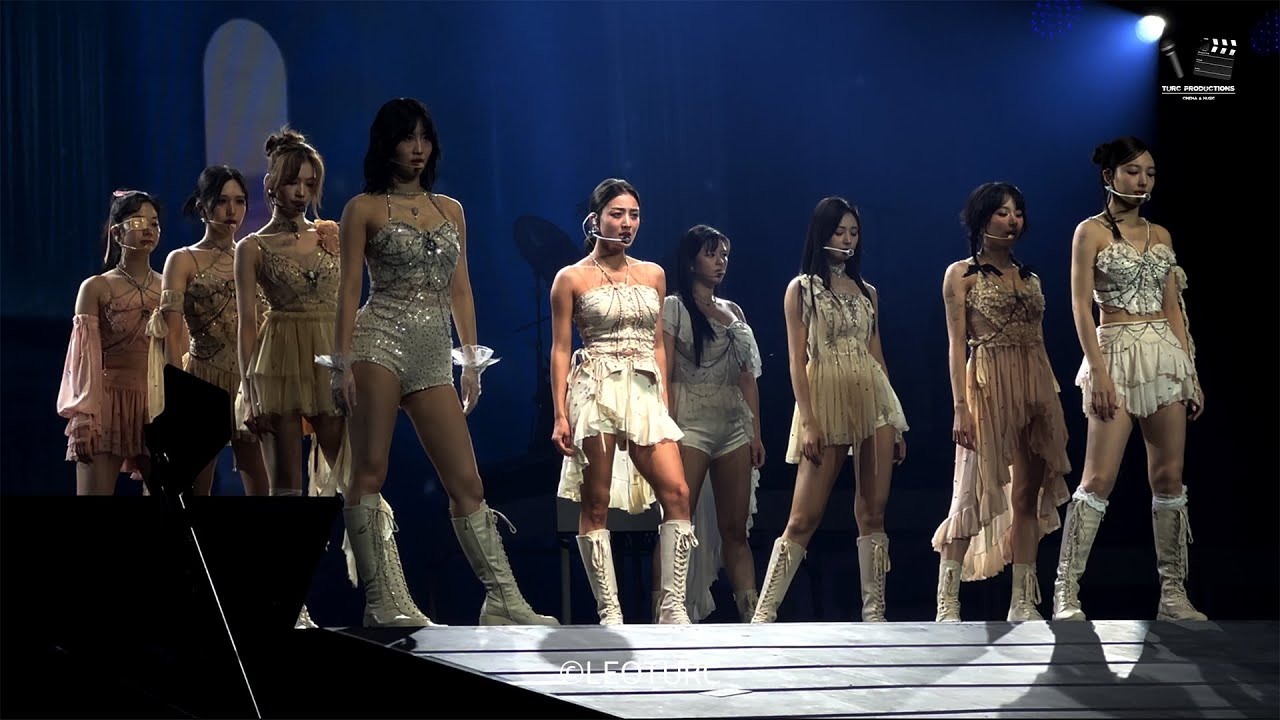 230914 (트와이스) TWICE 5th World Tour BERLIN Day 2 : Feel Special