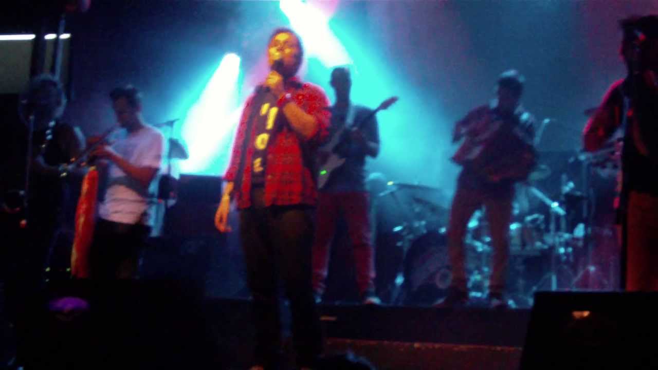 Una historia diferente - Los Caligaris - NicetoClub 20130509