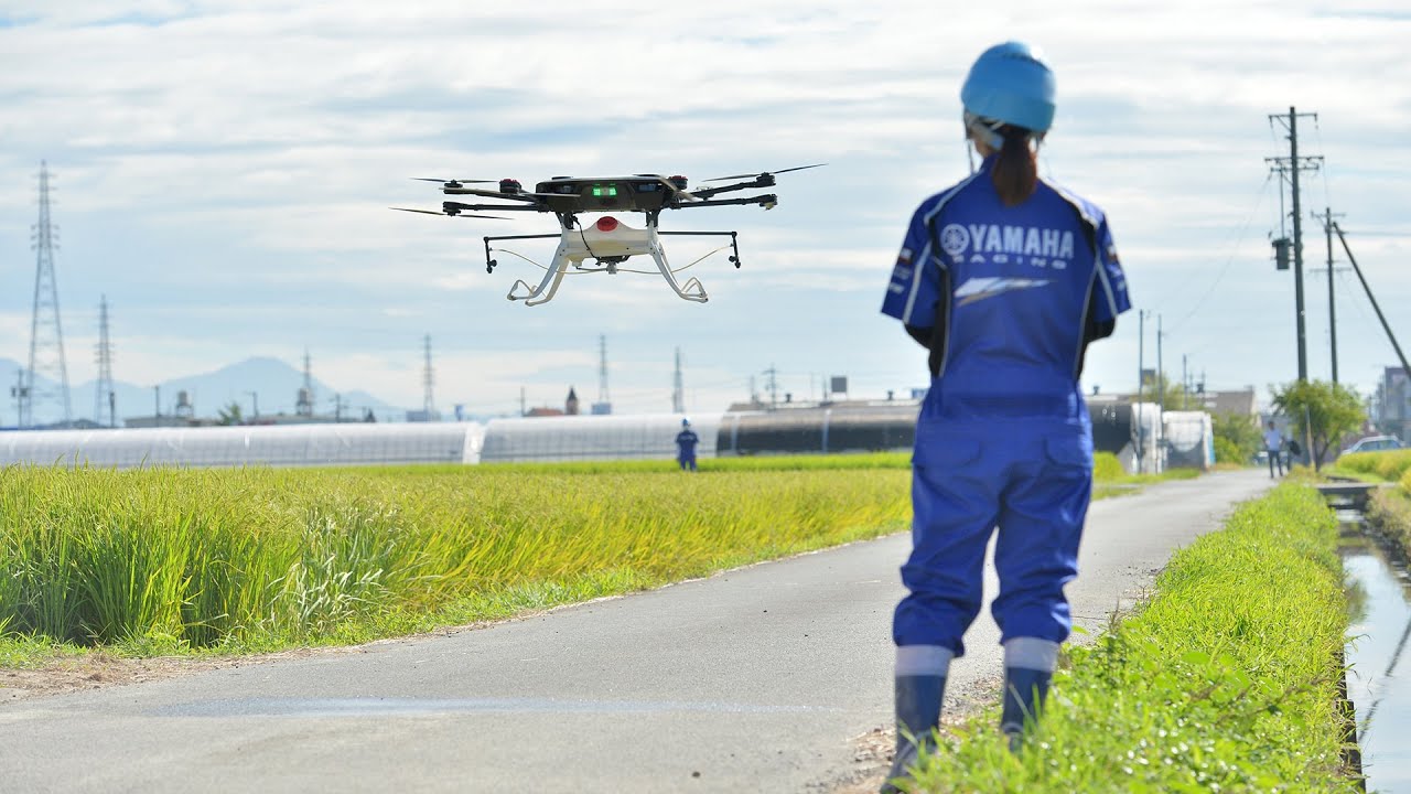 「散布性能を、極める。」ヤマハ産業用マルチローター YMR-08