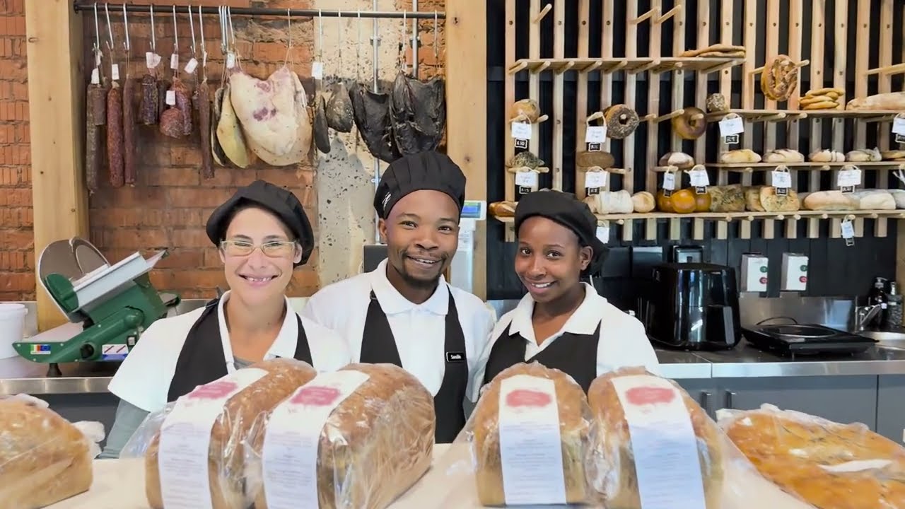La Sandwicheria Continental Café and Delicatesse at The Market