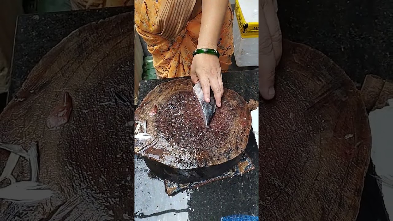 Surmai #Fish #Cutting #DiwaleMarket