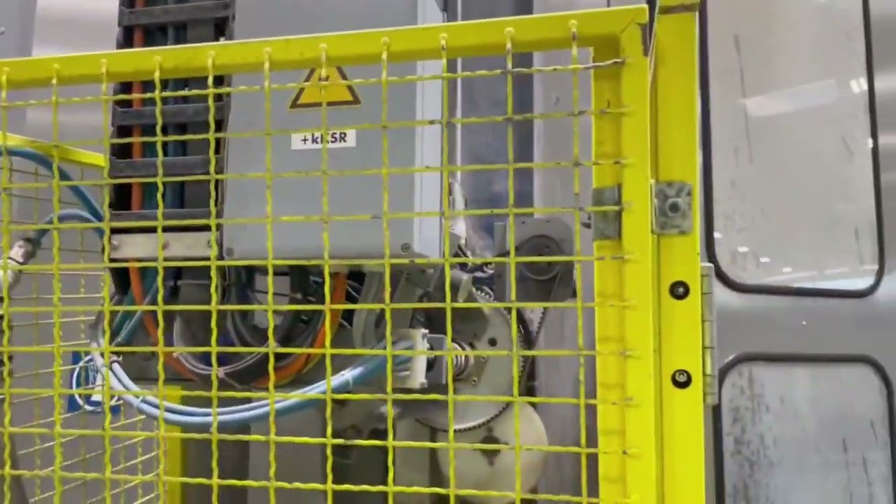 GlassBaltic | Vertical glass arrising line with washing machine LISEC KSL-25HV + KSR-25 + VHW-25/V8