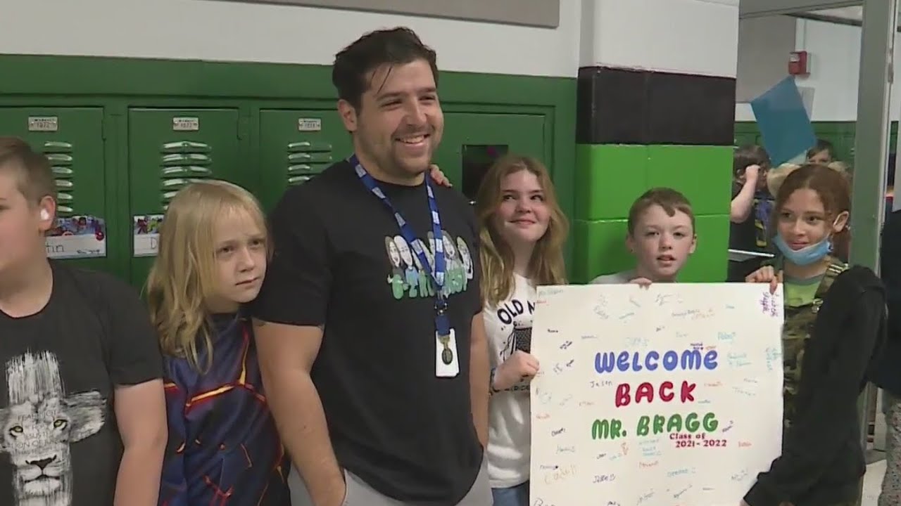 Granite City teacher welcomed back to school after 9-month deployment
