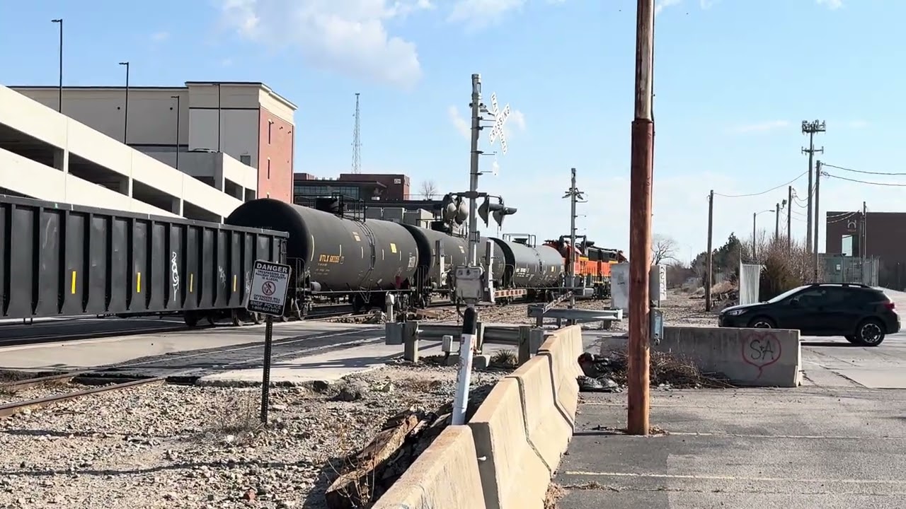 BNSF local train in Tulsa, OK, USA 2/28/2026 Ft. me going in side the cab! (Read Description)
