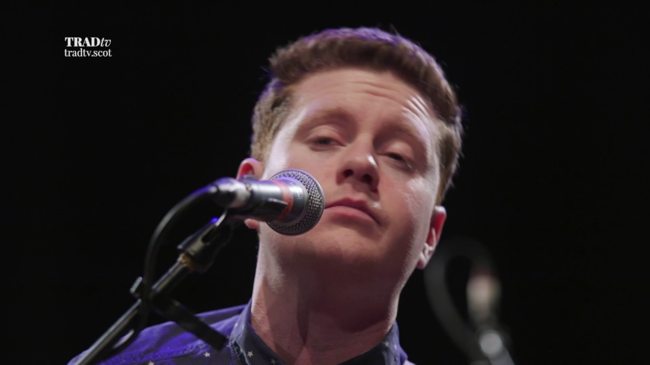 Skerryvore perform Live Forever live at Stirling Tolbooth (The Visit 2017)