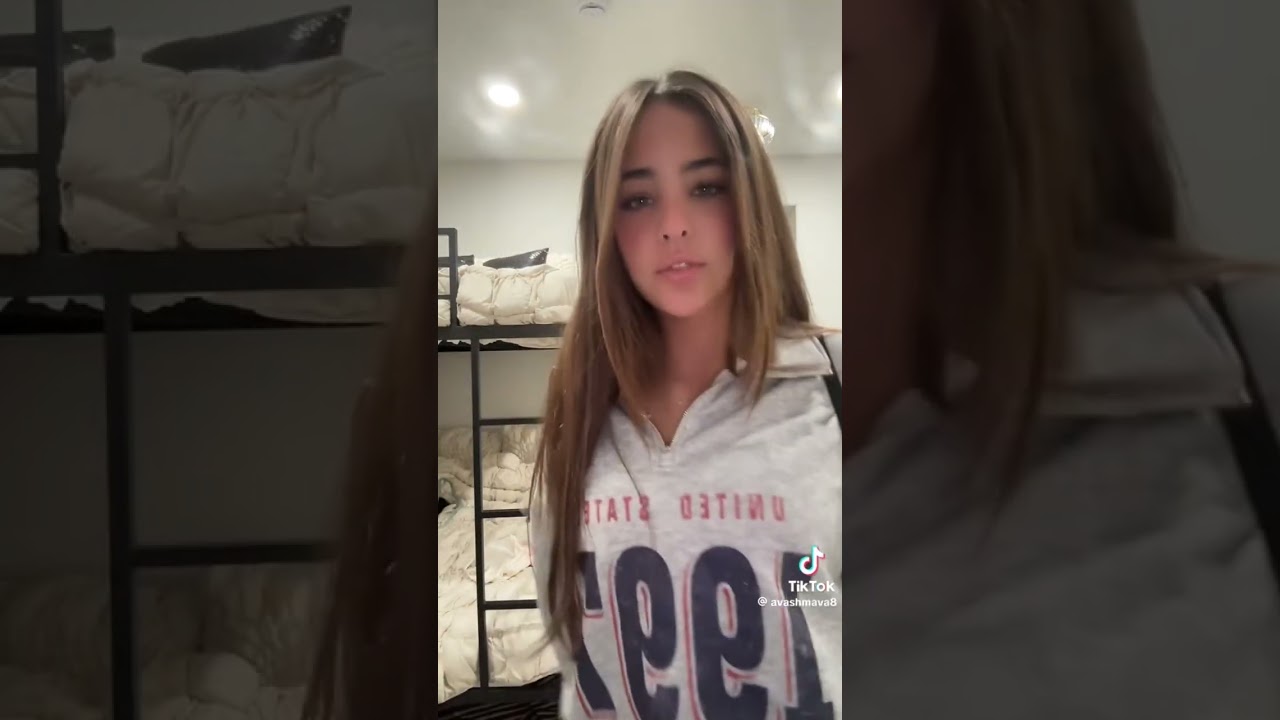 Gorgeous Ava 