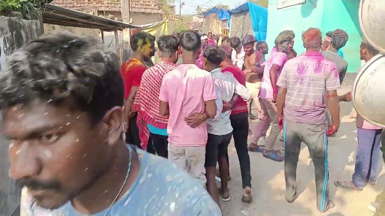 অমিত সাউন্ড  জনসভা নিয়ে কেমন রোড শো করছে রং খেলাই ‌ গুড়  জলায় খন্যান