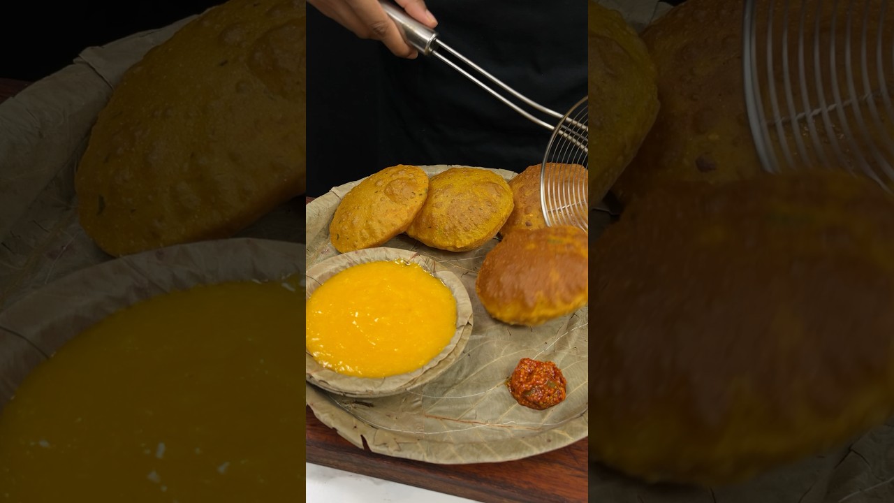 Aloo Puri With Aamras ASMR Cooking #crunchytreats #cooking #recipe #aamras #shorts #asmr #mango