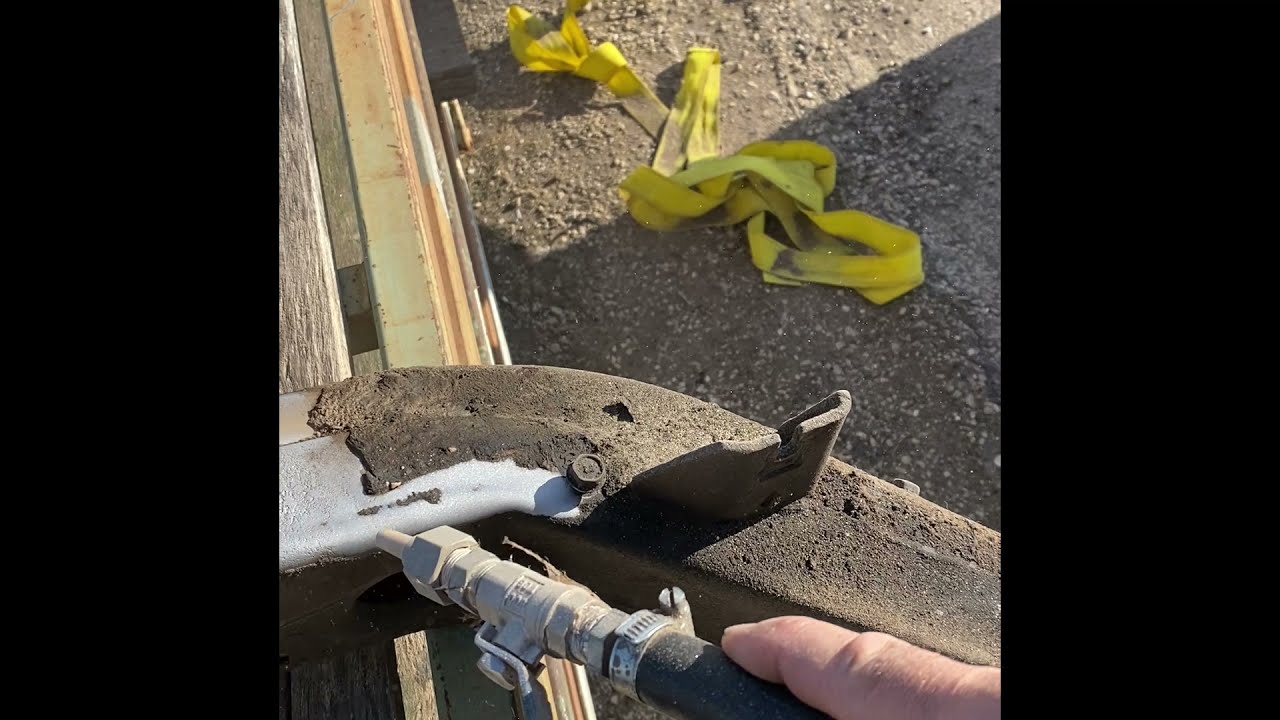 1972 Corvette C3 frame sand blasting